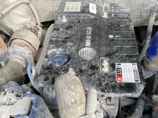 Öğrencileri Taşımak İçin Kullanılan 52 Kişilik Okul Otobüsleri