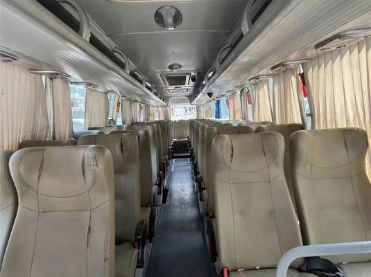 Dayanıklı Kullanılmış Otobüsler 47 Koltuklu LHD İkinci El Tur Otobüsü 2 kapılı