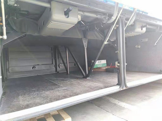 Euro 5 Kullanılmış otobüs otobüsleri 46 koltuklu el şanzımanlı 2 kapılı ikinci el otobüsler