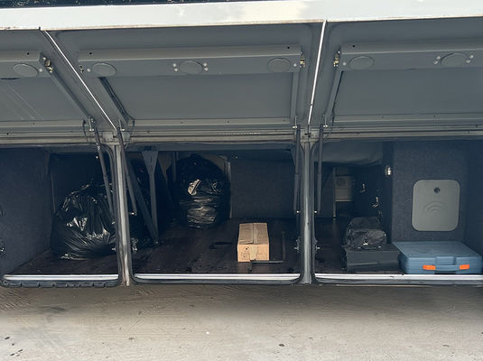 47 Koltuklu LHD Kullanılmış Otobüs Koçu Dizel Motorlu