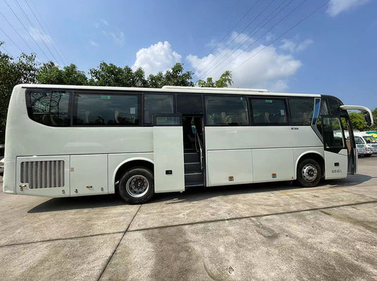 Golden Dragon Kullanılmış Tur Otobüsü 48 Koltuk Sol El Sürücüsü Dizel İkinci El Seyahat Otobüsü