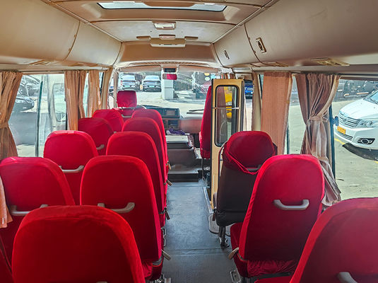 23 koltuklu Toyota Coaster El şanzımanlı ikinci el tur otobüsü