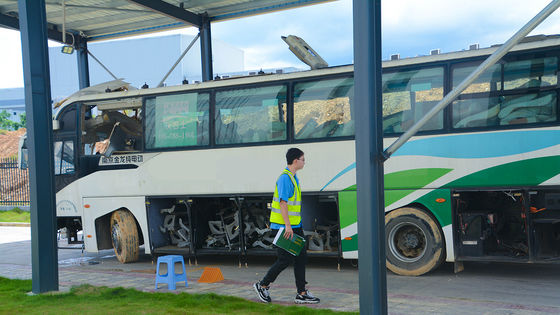 23 koltuklu, kapalı pencereli el şanzımanlı kullanılmış tren