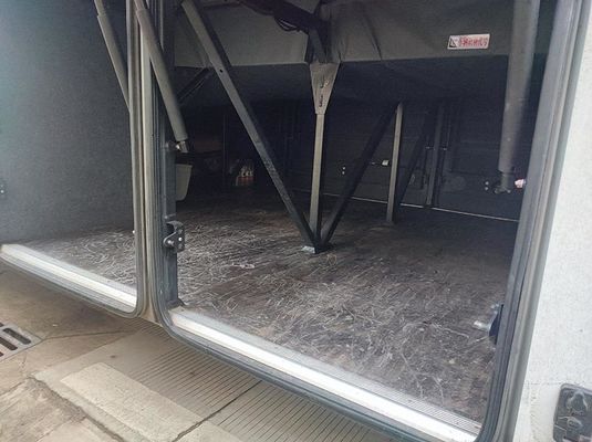 Dizel otobüs otobüsleri Euro 5 Kullanılmış Turist Otobüsleri Yer değiştirme LHD direksiyon pozisyonu 12m