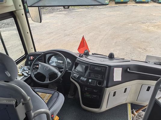 Yutong Dizel Koç Otobüsleri Euro 5 Kullanılmış Turist Otobüsü LHD Direksiyon 12m