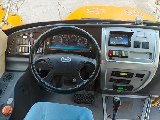 56 Koltuklu Dizel Motorlu LHD KLQ6106XQE4 Uesd Okul Otobüsü Çin'de Yapılmış