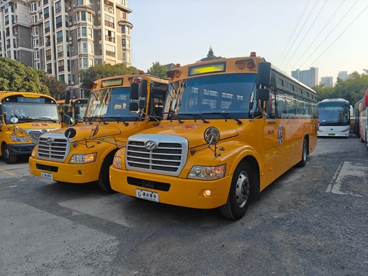 56 Koltuklu Dizel Motorlu LHD KLQ6106XQE4 Uesd Okul Otobüsü Çin'de Yapılmış