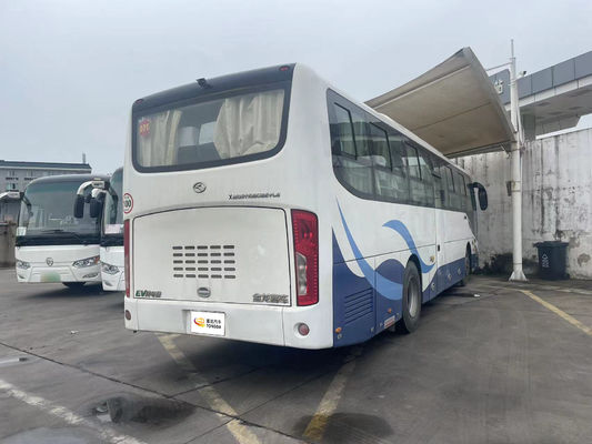 11 metrelik 48 koltuklu saf elektrikli KING LONG beyaz otobüs CATL pilleriyle donatılmıştır