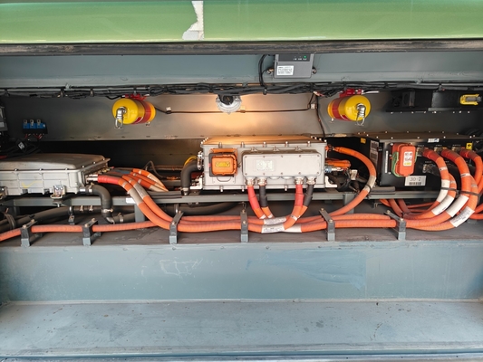 2018 yılında Golden Dragon'dan gelen 48 koltuklu elektrikli motorlu ikinci el tam elektrikli otobüs 1860'lı arka raylı